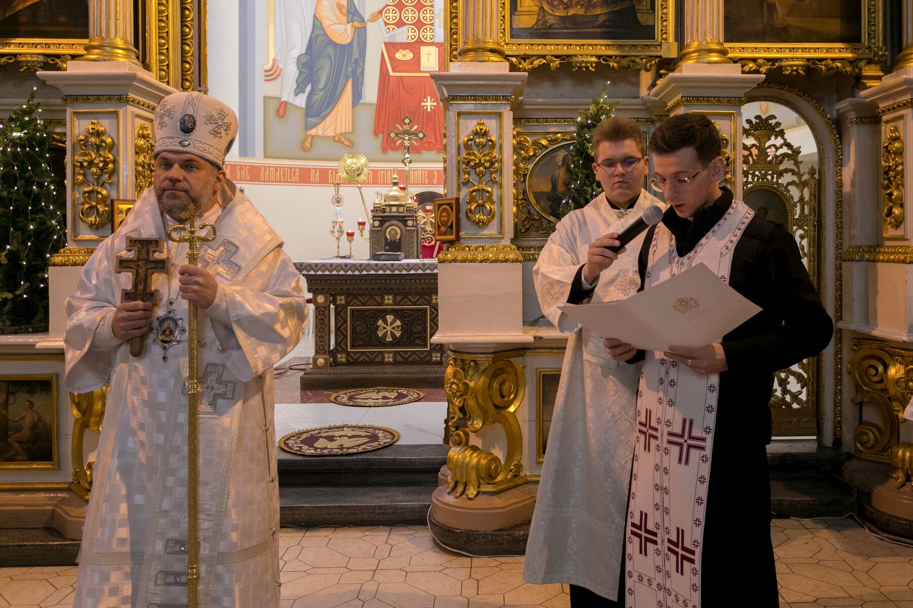 У Чернівецькій єпархії засновано Єпархіальний Інститут душпастирства поружжя, сім’ї та родини «Надія Безнадійних»