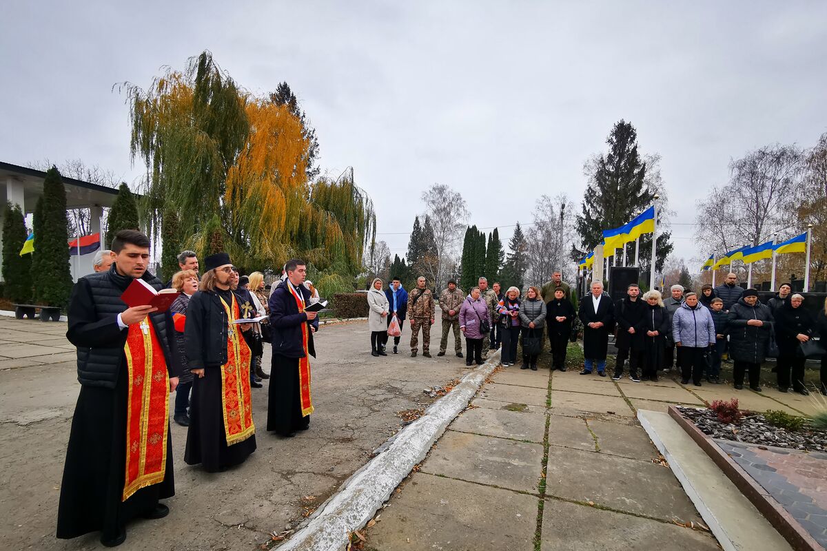 У Чернівцях молитовно вшанували полеглих воїнів