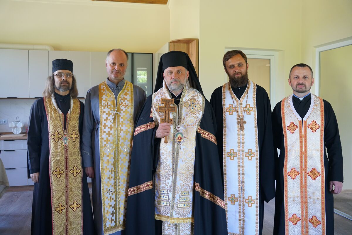 У Чернівецькій єпархії збудовано будинок для неодружених священників