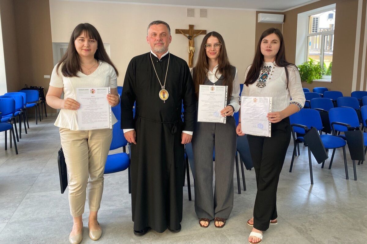 Владика Йосафат призначив нових директора «Карітасу» та голову відділу розвитку соціального служіння 