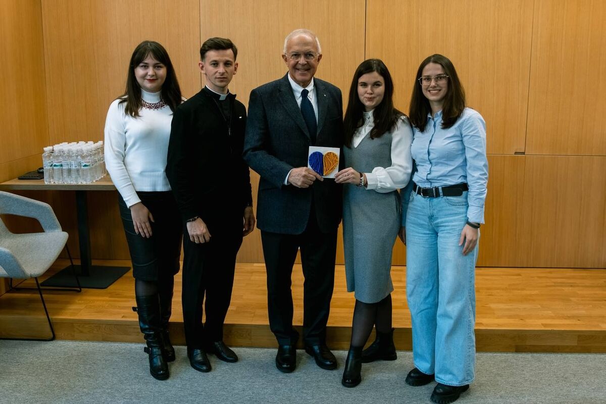 Представники Чернівецької єпархії взяли участь у лекції колишнього Верховного Лицаря Ордену Лицарів Колумба в УКУ 